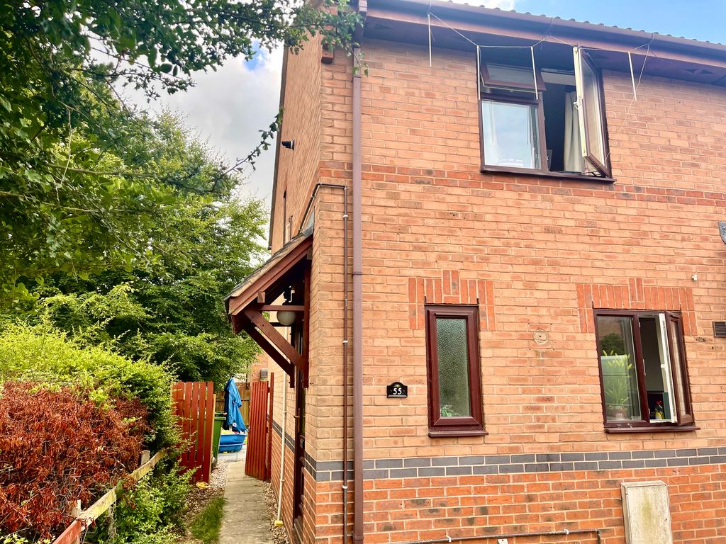 2 bed semidetached house to rent in Miller Way, Exminster, Exeter EX6 Zoopla