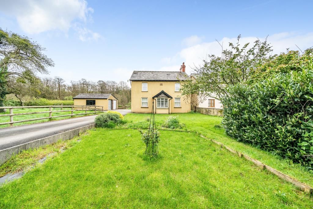 3 bed detached house for sale in Hay On Wye, Pontithel LD3, £400,000