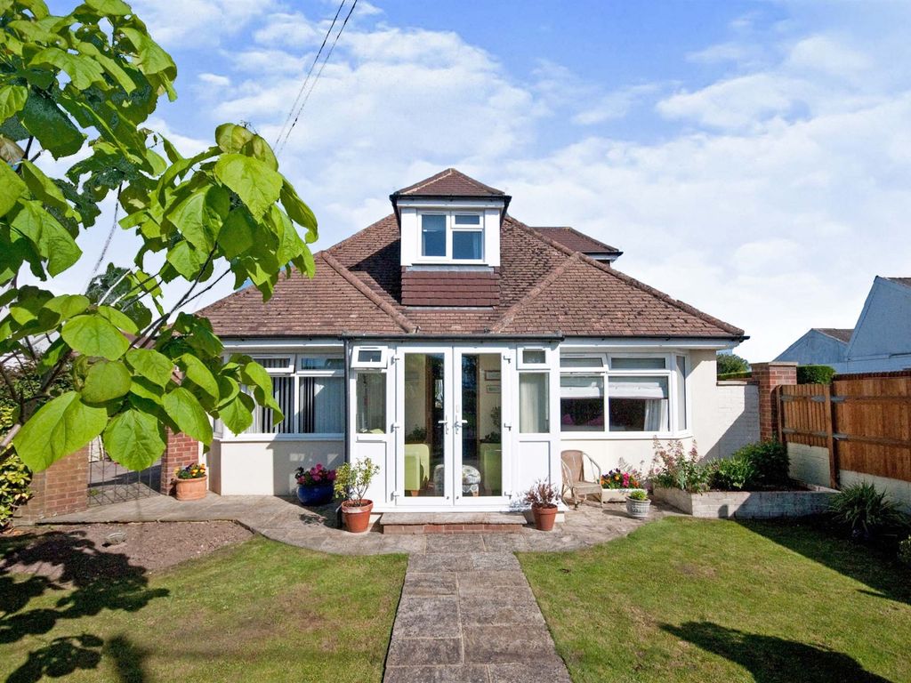 4 bed bungalow for sale in Pevensey Bay Road, Eastbourne BN23 Zoopla