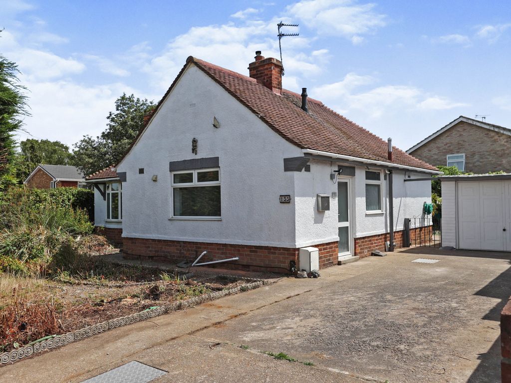2 bed bungalow for sale in Dysart Road, Grantham NG31, £245,000 Zoopla