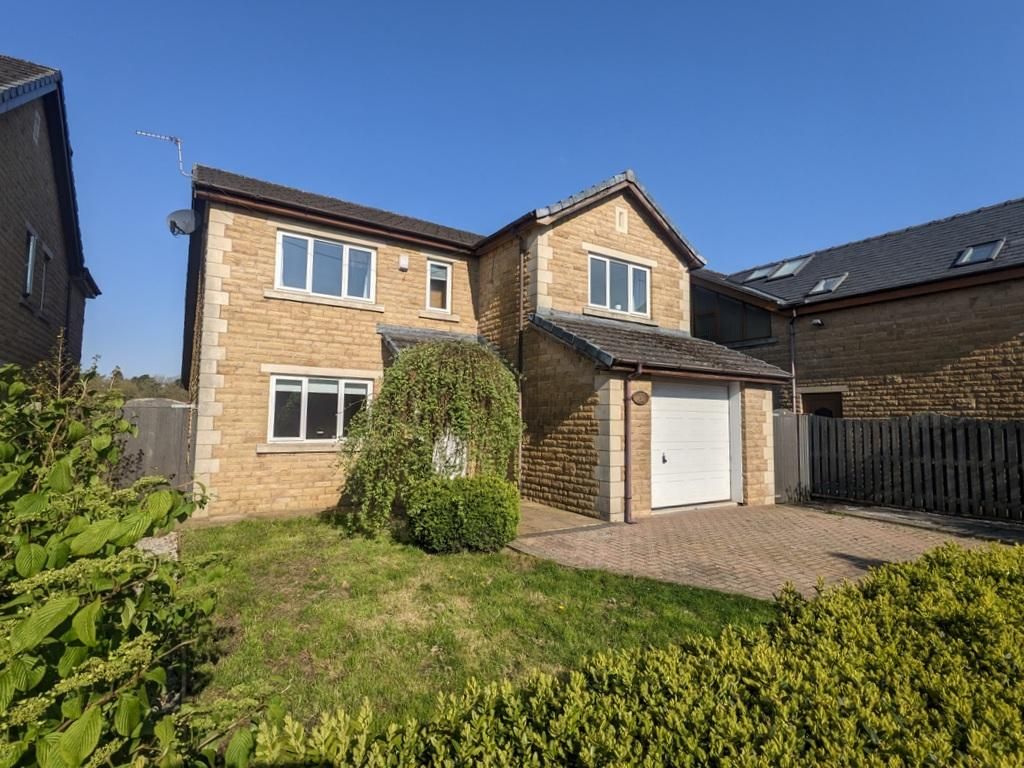 4 bed detached house for sale in Chapel Close, Clitheroe BB7 Zoopla