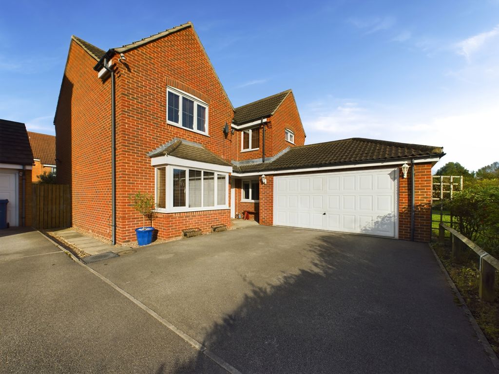 New home, 4 bed detached house for sale in Redshank Place, Wombwell