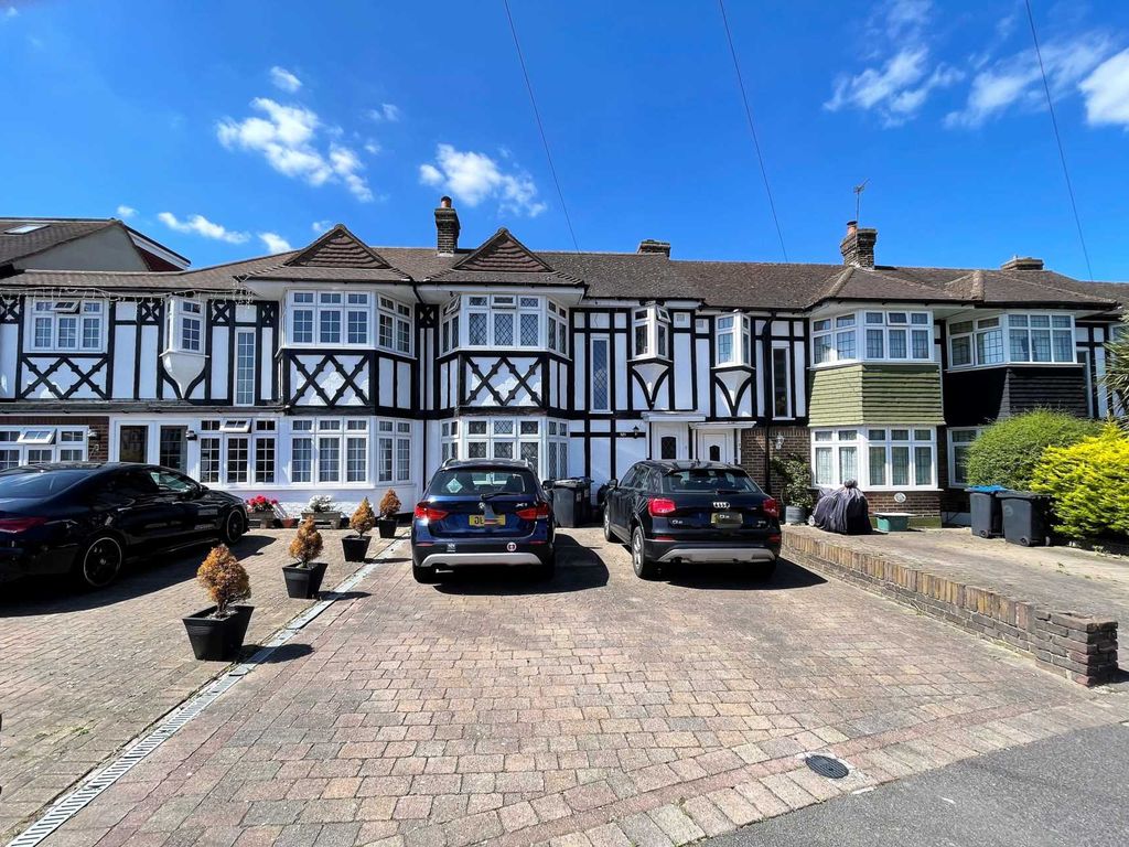 3 bed terraced house for sale in Aragon Road, Morden SM4 Zoopla