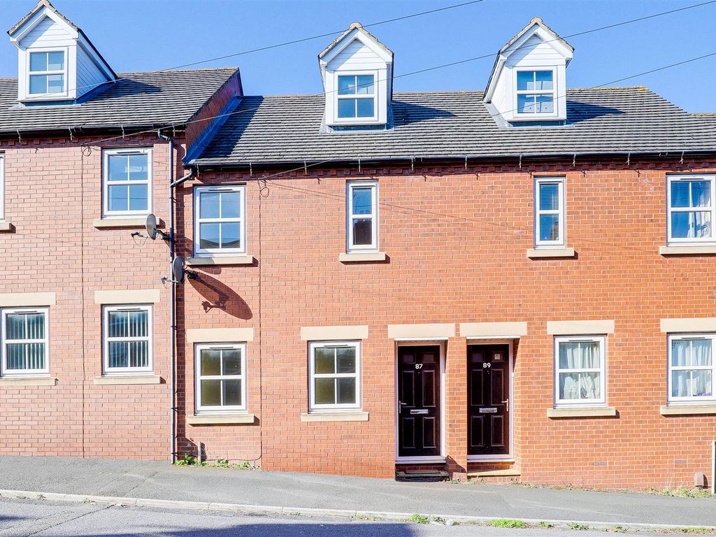 3 bed terraced house to rent in Constance Street, New Basford