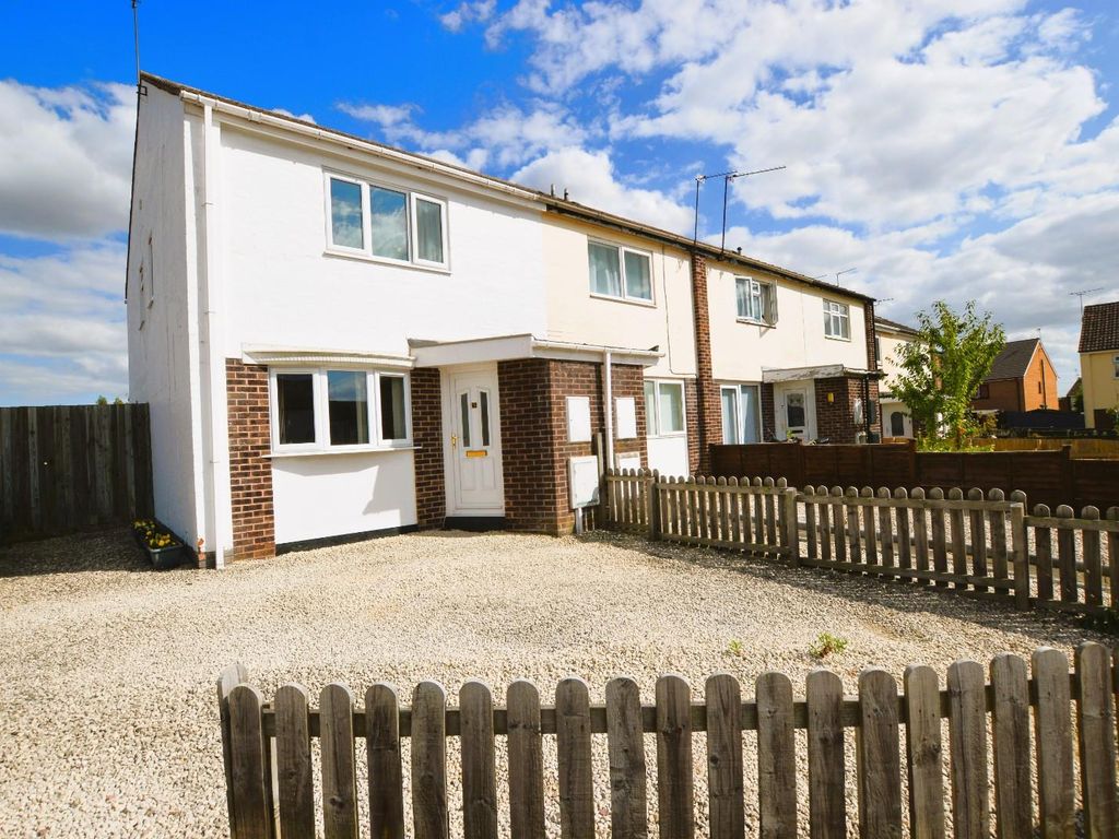 2 bed end terrace house for sale in Knightsbridge Road, Glen Parva
