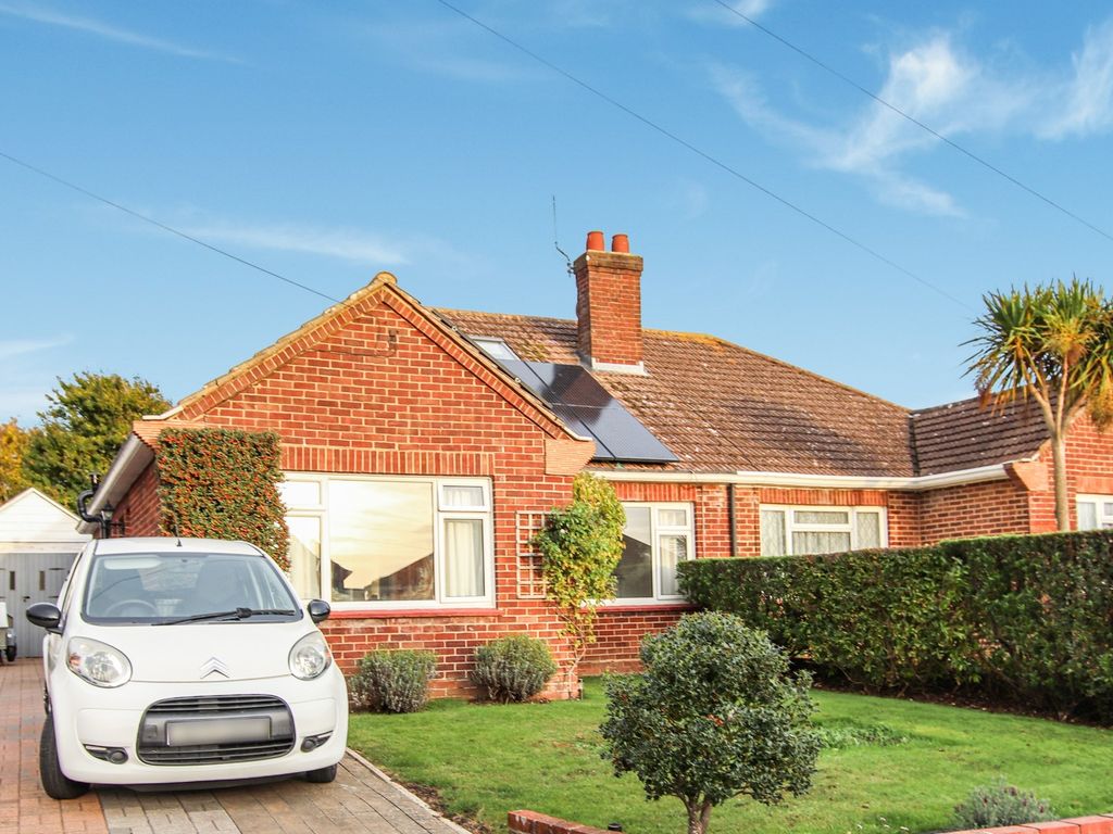 3 bed semidetached bungalow for sale in Palmer Road, Angmering BN16