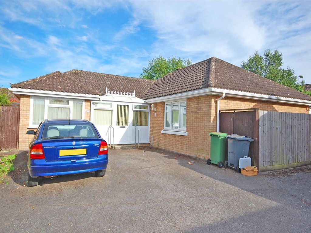 3 bed bungalow for sale in Ellen Way, White Court, Great Notley CM77