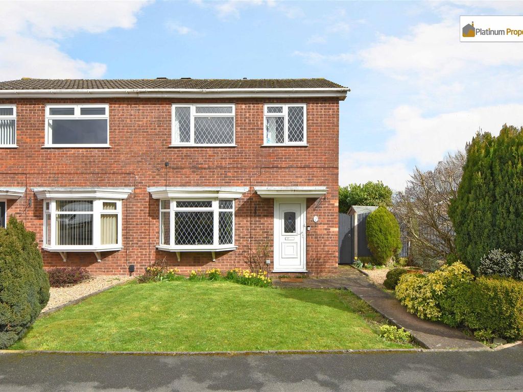 3 bed semidetached house for sale in Glaisher Drive, Meir Park ST3