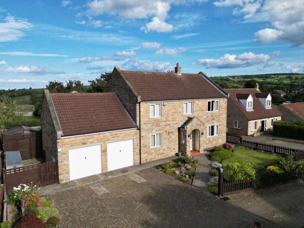 4 bed detached house for sale in Yew Tree Close, Sleights, Whitby YO22