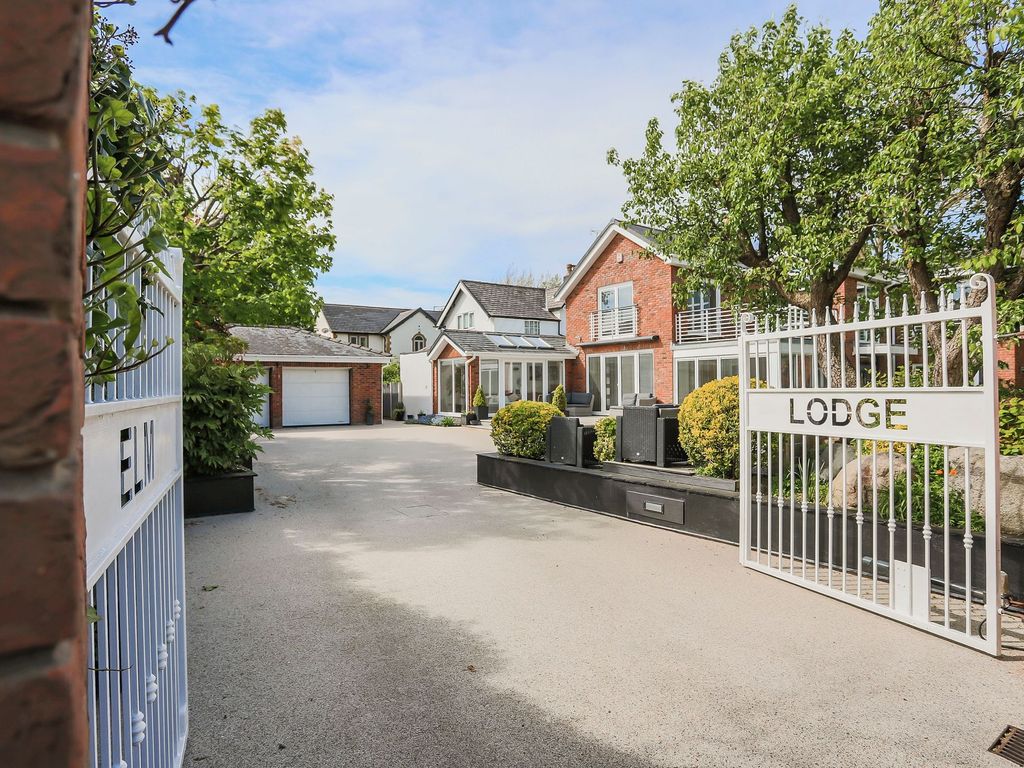 4 bed detached house for sale in Clifton Drive, Lytham St. Annes FY8