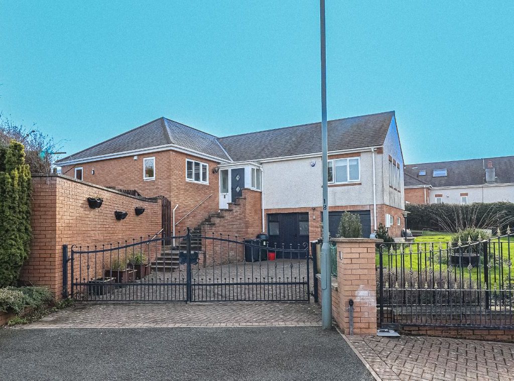 3 bed bungalow for sale in Twemlow Parade, Heysham, Morecambe LA3 Zoopla