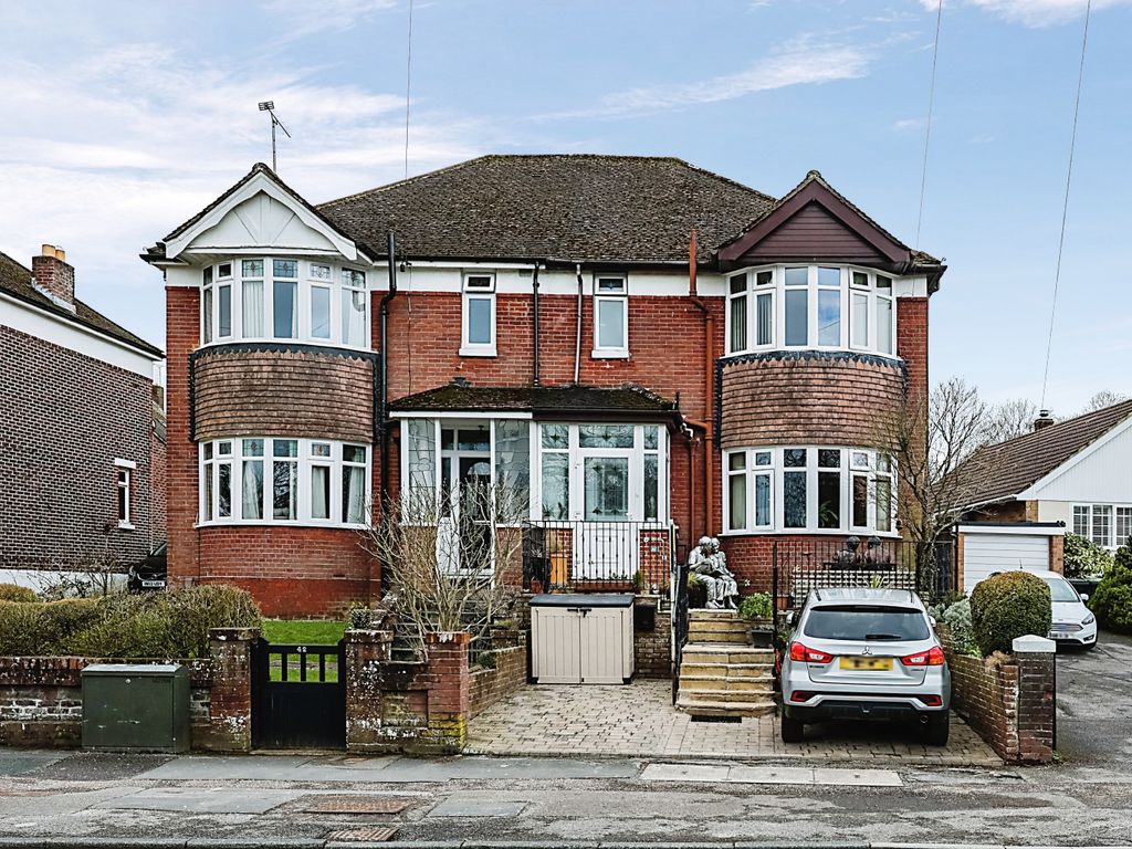 4 bed semidetached house for sale in Stakes Hill Road, Waterlooville