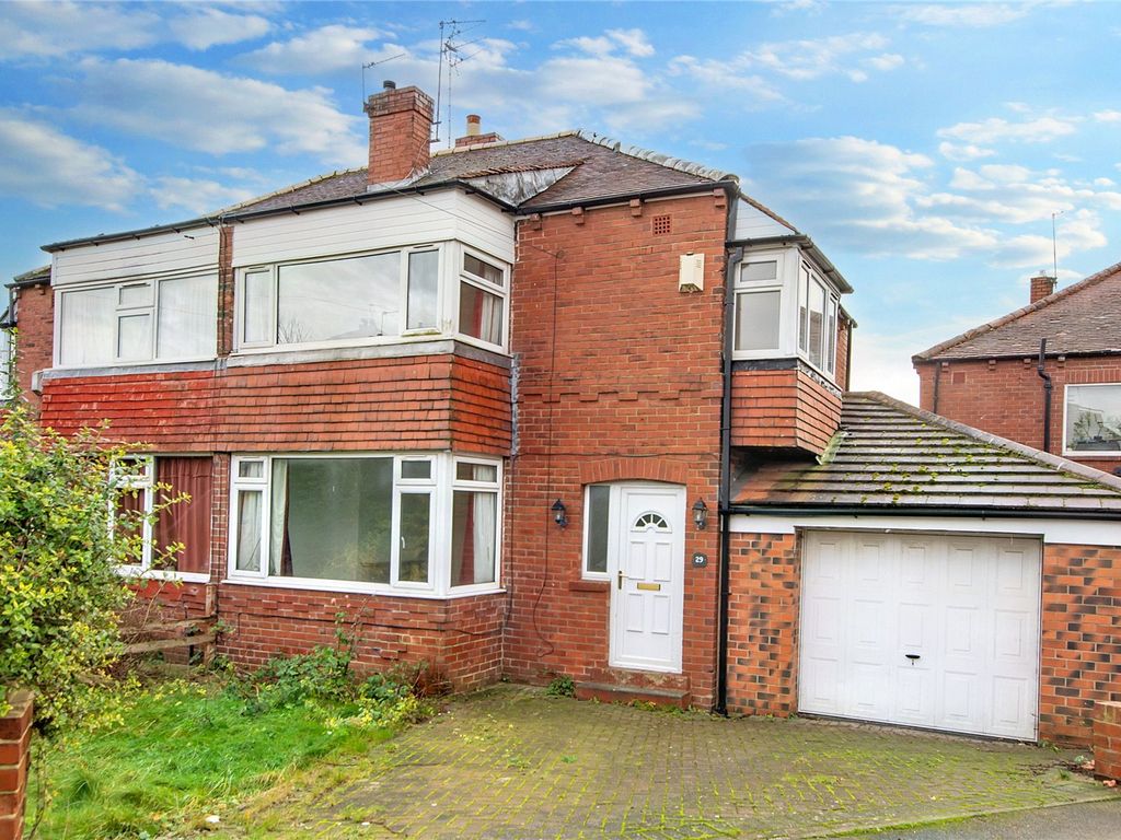 3 bed semidetached house for sale in Grange Park Road, Leeds LS8, £