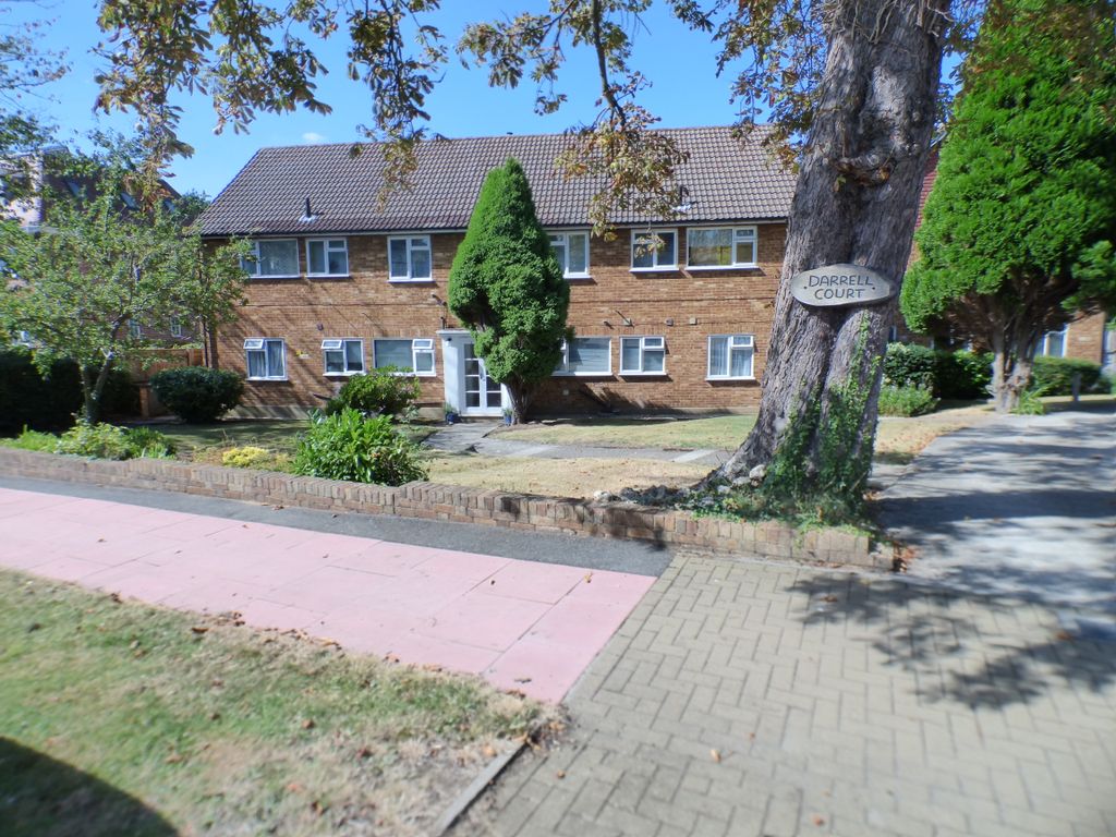 2 bed flat to rent in Kingswood Road, Bromley BR2 Zoopla