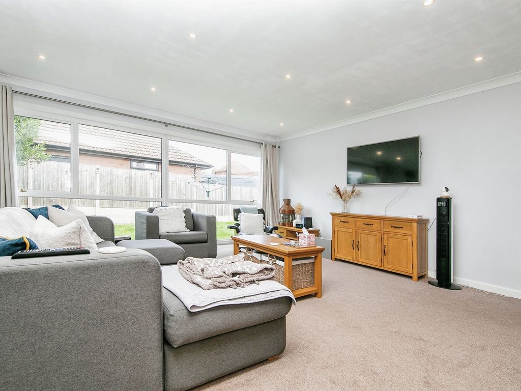 3 bed detached house for sale in Kennedy Close, Ipswich IP4 Zoopla