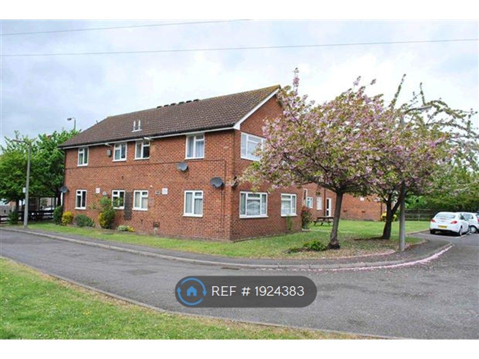 1 bed flat to rent in Oakley Court, Mitcham CR4, £1,200 pcm Zoopla