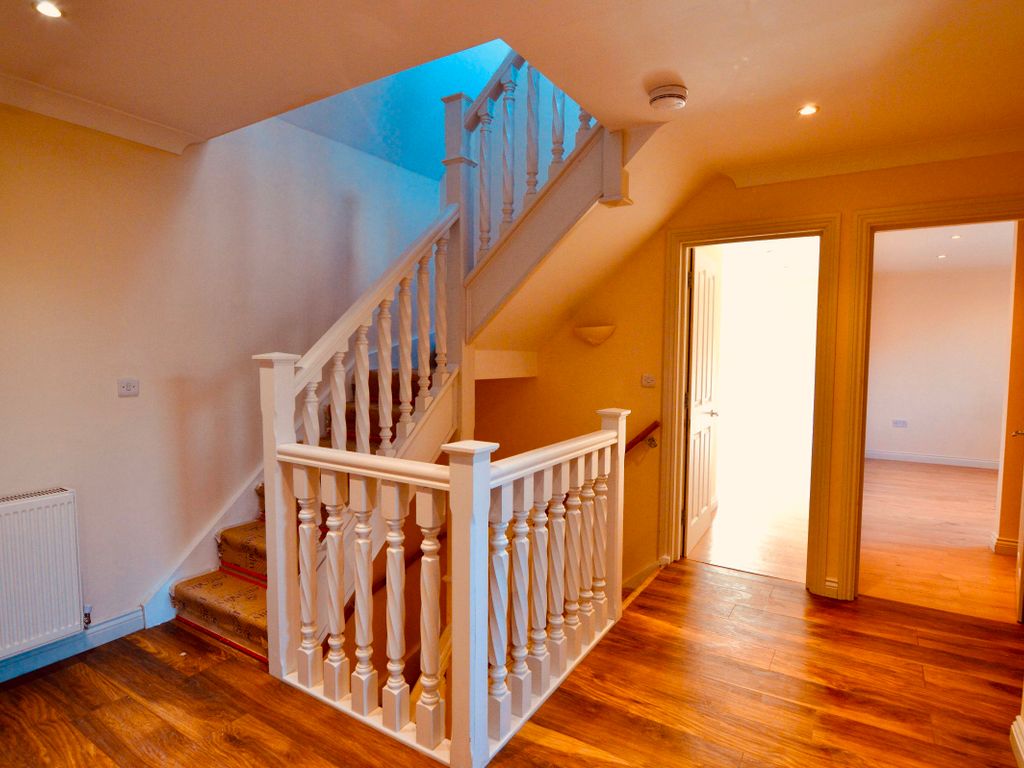 5 bed detached house for sale in Fletchers Drift Lane, Nuneaton CV10, £