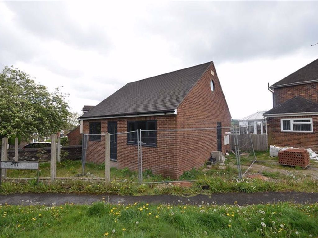 3 bed detached bungalow for sale in Wheeldon Avenue, Belper DE56 Zoopla