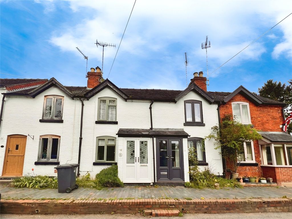 2 bed terraced house for sale in Brookside, RollestonOnDove, Burton