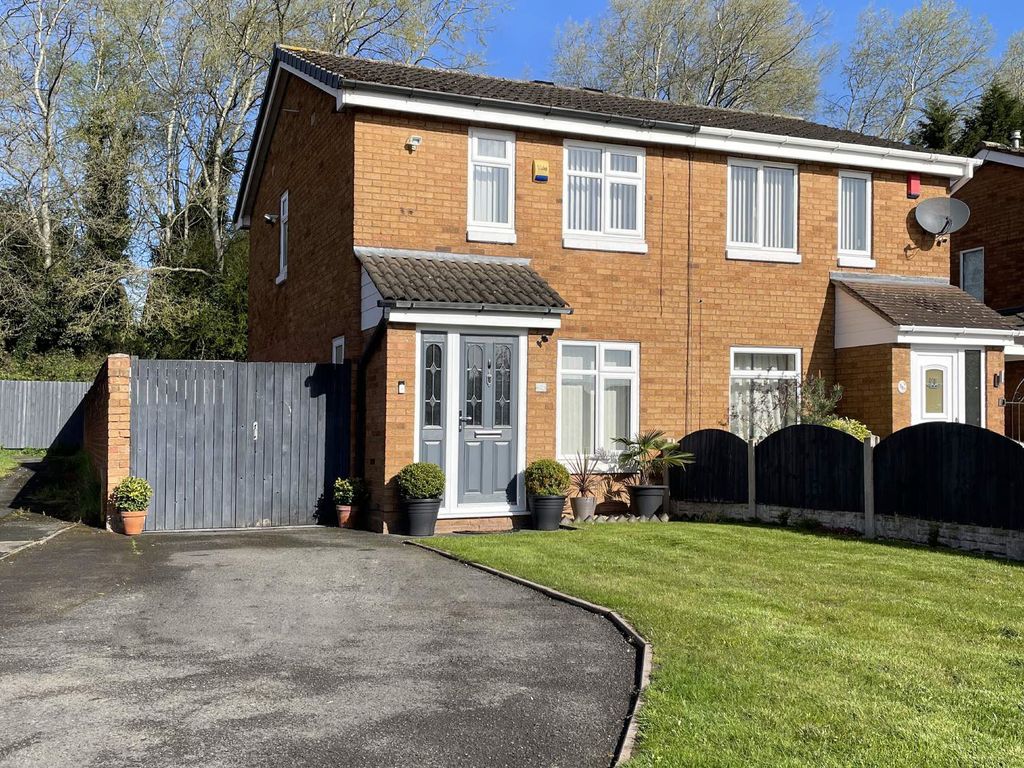 2 bed semidetached house for sale in Belmont Close, Tipton DY4 Zoopla