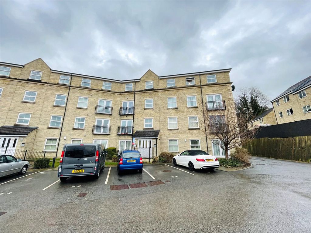 1 bed flat for sale in Winding Rise, Bailiff Bridge, Brighouse, West