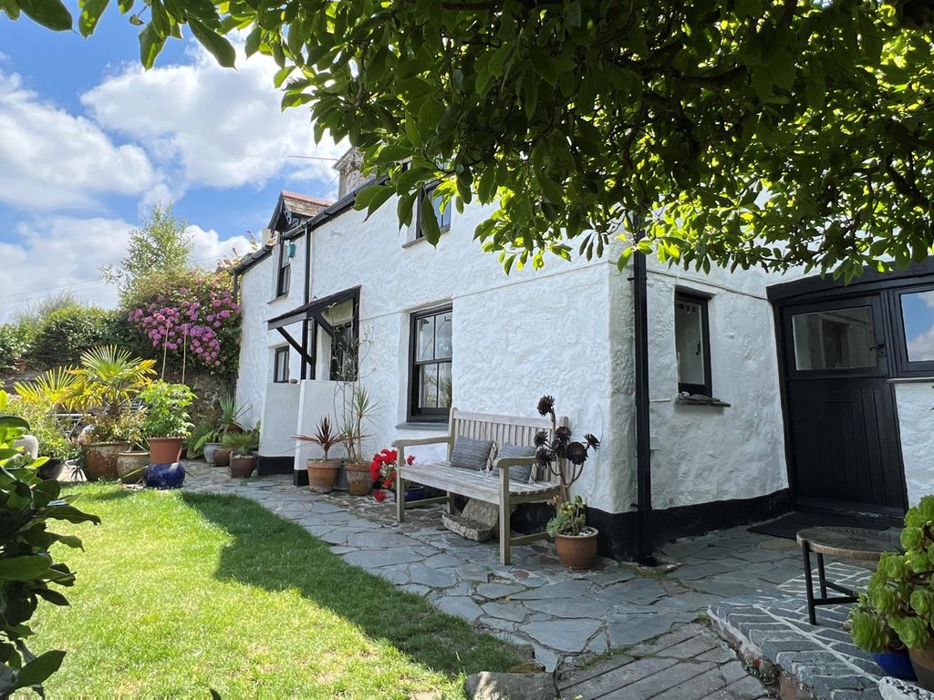 3 bed detached house for sale in St. Peters Hill, Newlyn, Penzance TR18