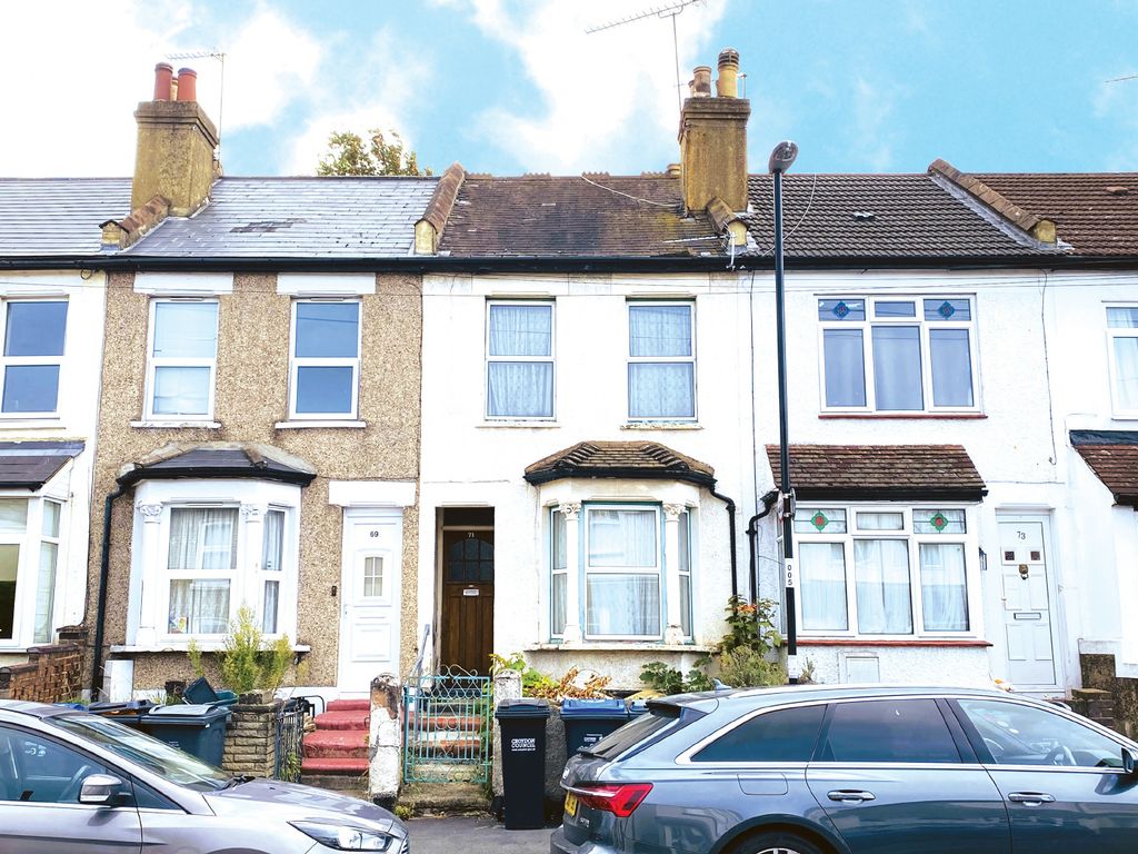 2 bed terraced house for sale in St. Peters Street, South Croydon CR2