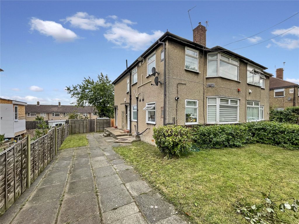 2 bed for sale in Park Mead, Sidcup DA15, £275,000 Zoopla
