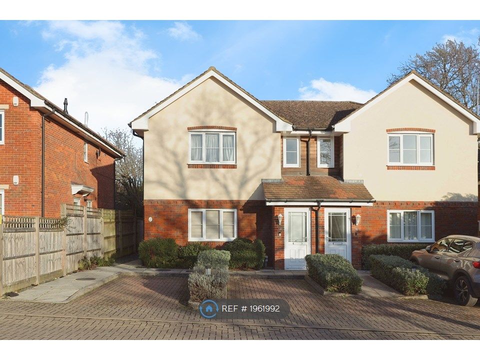 1 bed flat to rent in Belsham Close, Chesham HP5, £1,250 pcm Zoopla