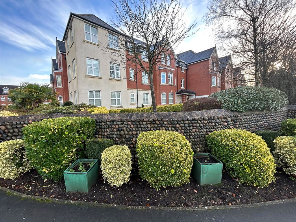 2 bed flat for sale in Woodlands View, Lytham St. Annes, Lancashire FY8