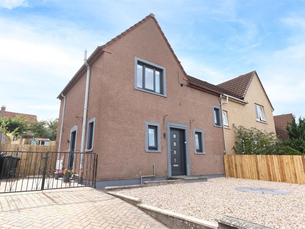 3 bed property for sale in Craigie Road, Perth PH2, £228,000 Zoopla