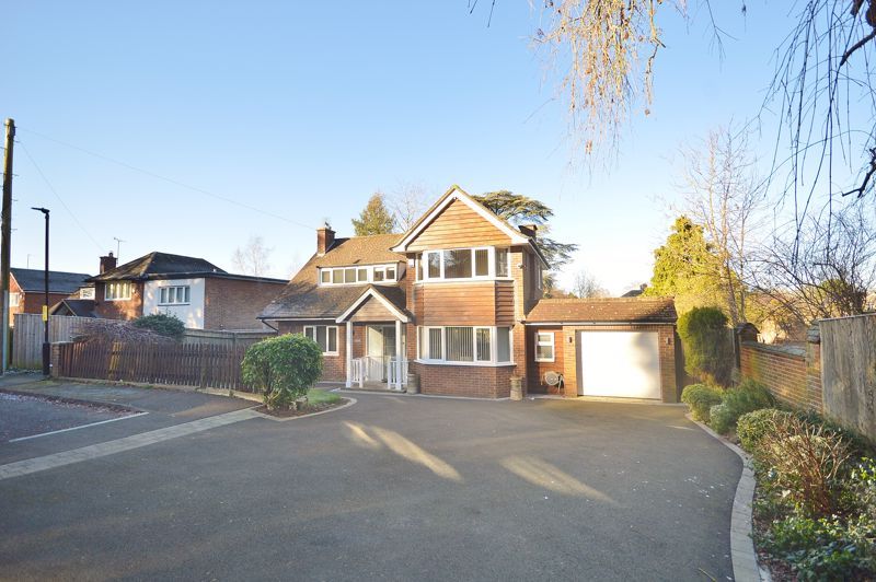 3 bed detached house for sale in Road, Princes Risborough HP27, £825,000 Zoopla