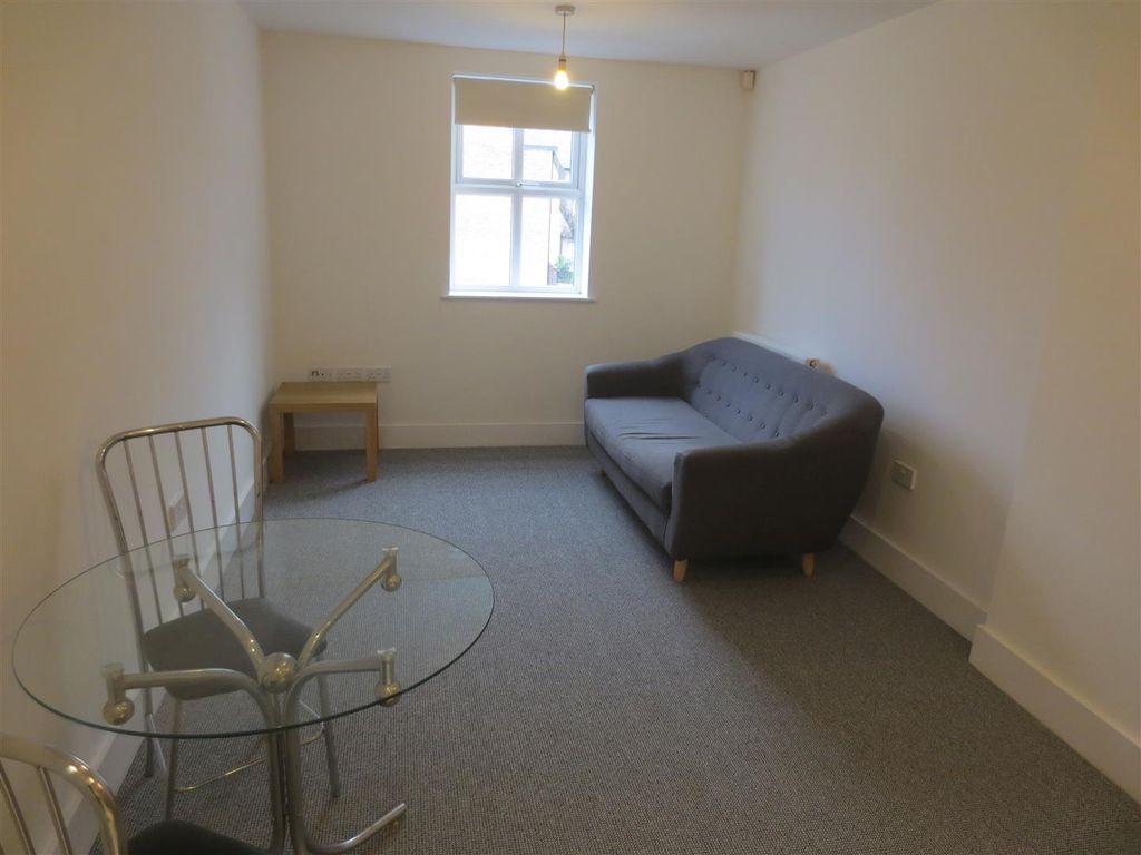 1 bed flat to rent in Wellington Road, Eccles, Manchester M30 Zoopla