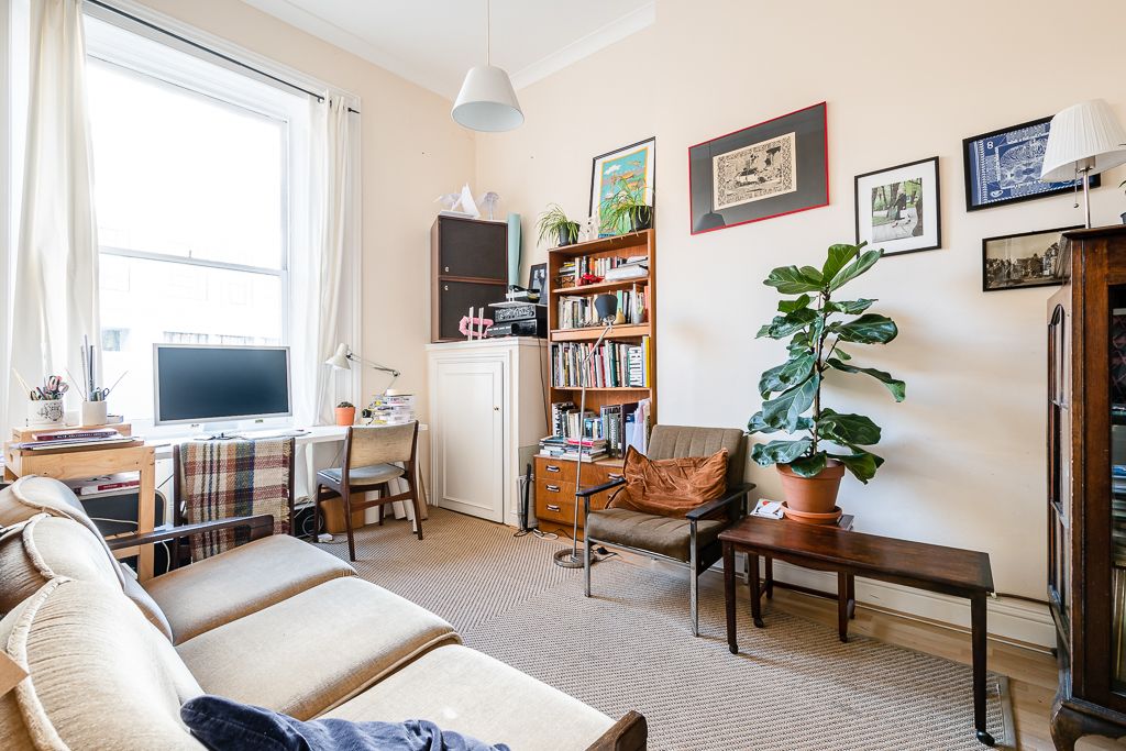 1 bed flat to rent in King Edward's Road, London E9 Zoopla