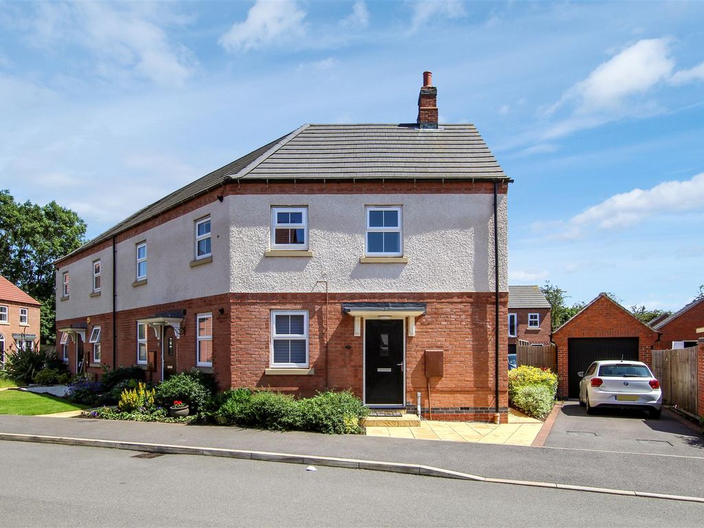 2 bed flat to rent in Pickerings Avenue, Measham, Swadlincote DE12, £