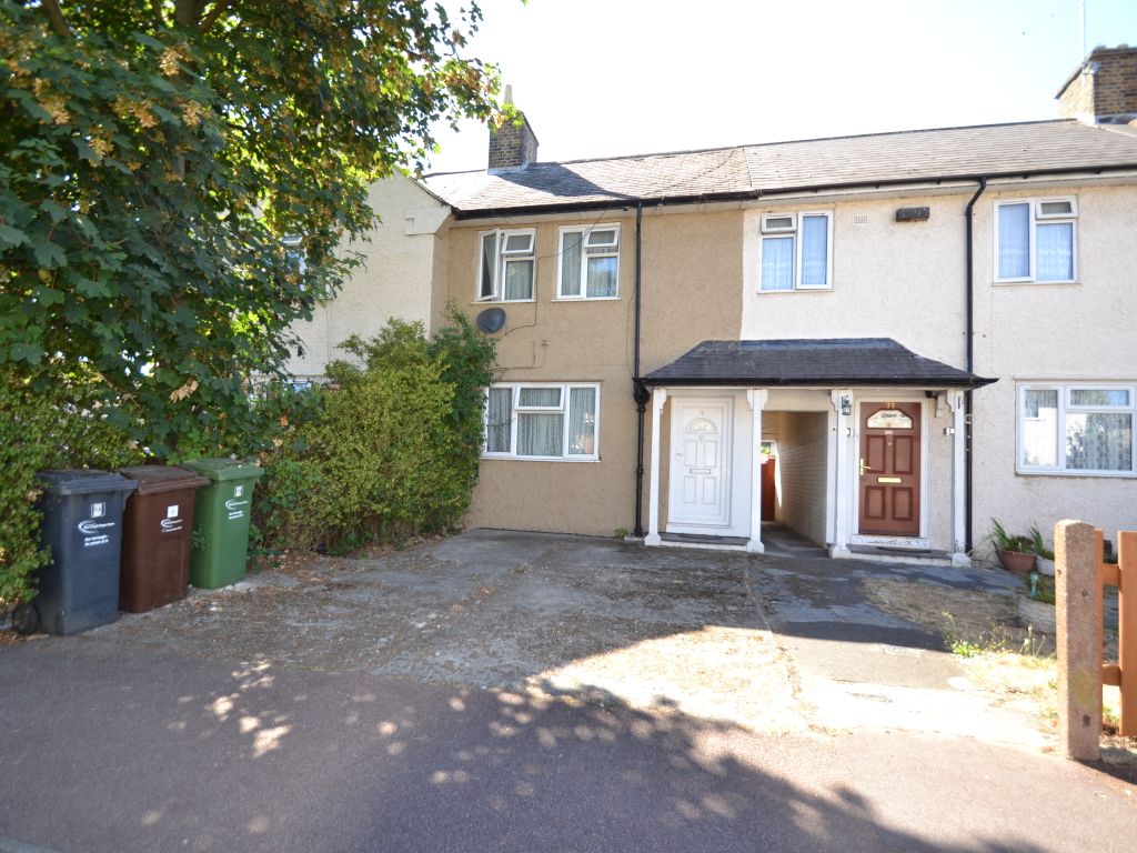 3 bed terraced house for sale in Groveway, Becontree, Dagenham RM8 Zoopla