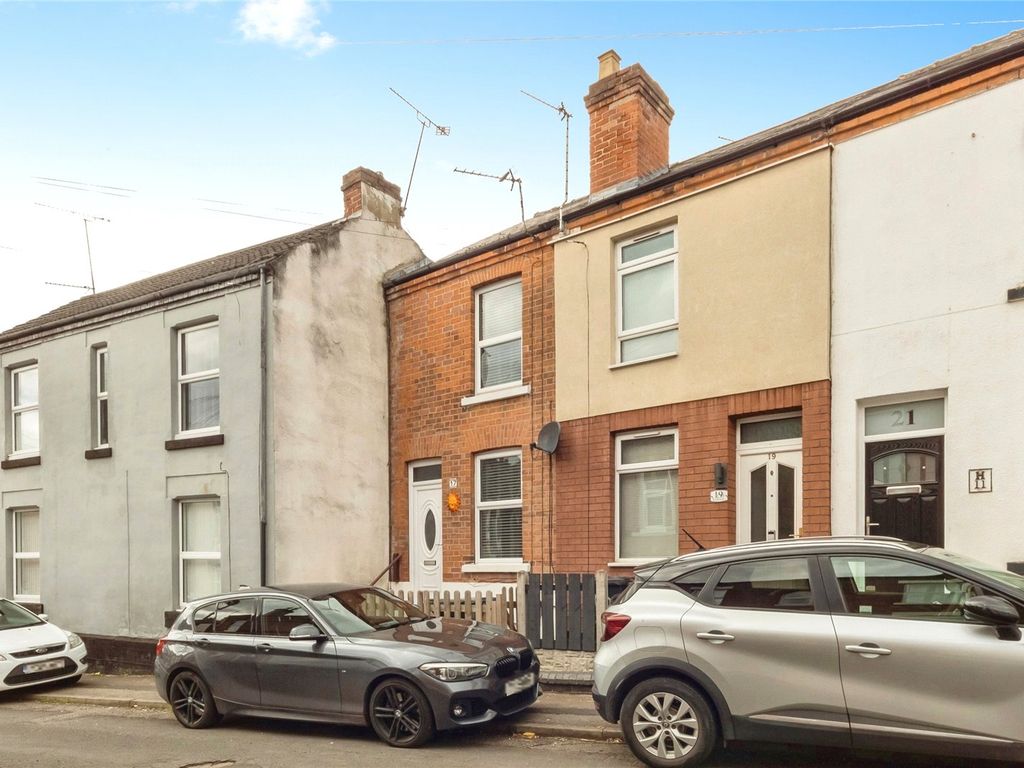 2 bed terraced house for sale in Worth Street, Carlton, Nottingham