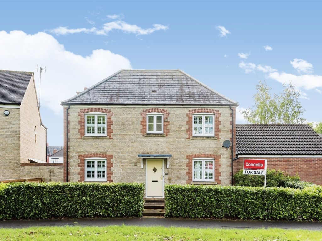 3 bed detached house for sale in Alicia Close, Swindon SN25 Zoopla