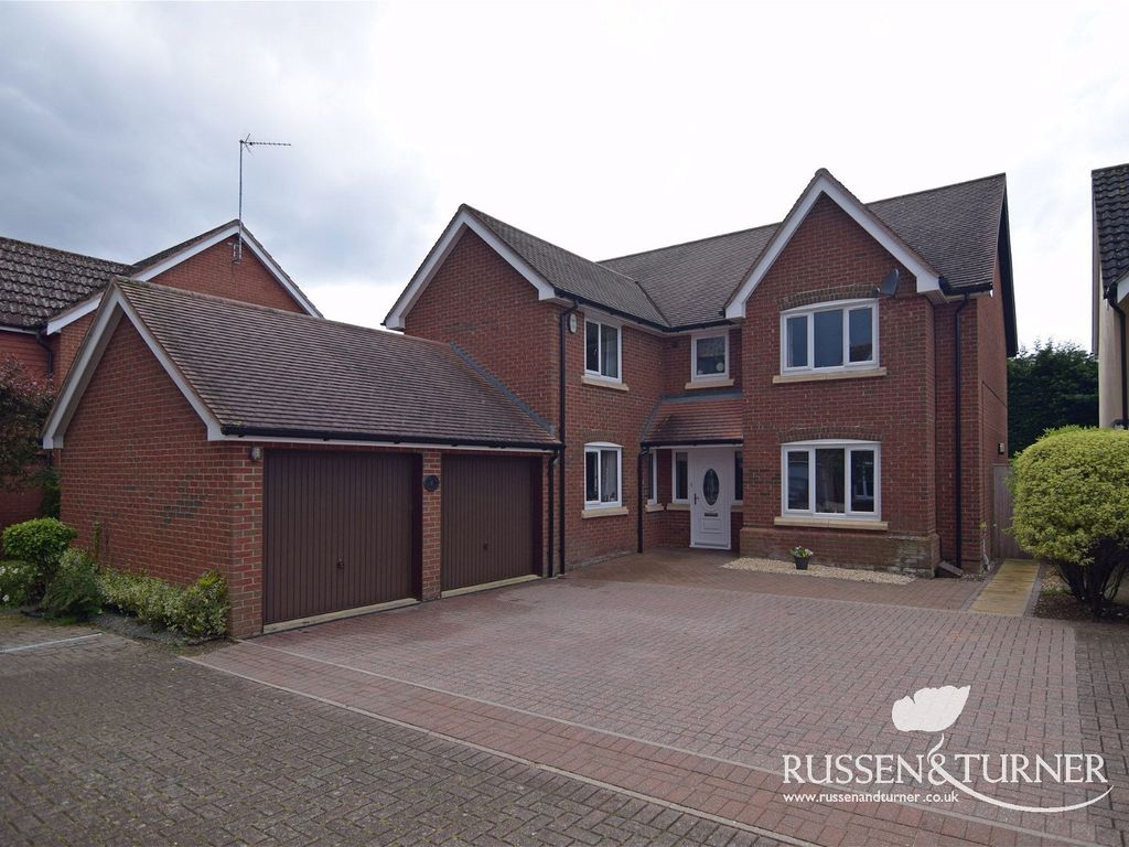 5 bed detached house for sale in Rosecroft, South Wootton, King's Lynn