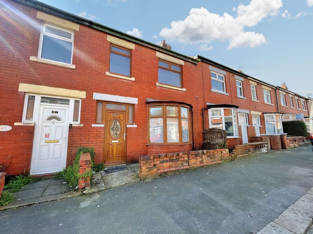 3 bed terraced house to rent in Larbreck Avenue, Blackpool FY3 Zoopla