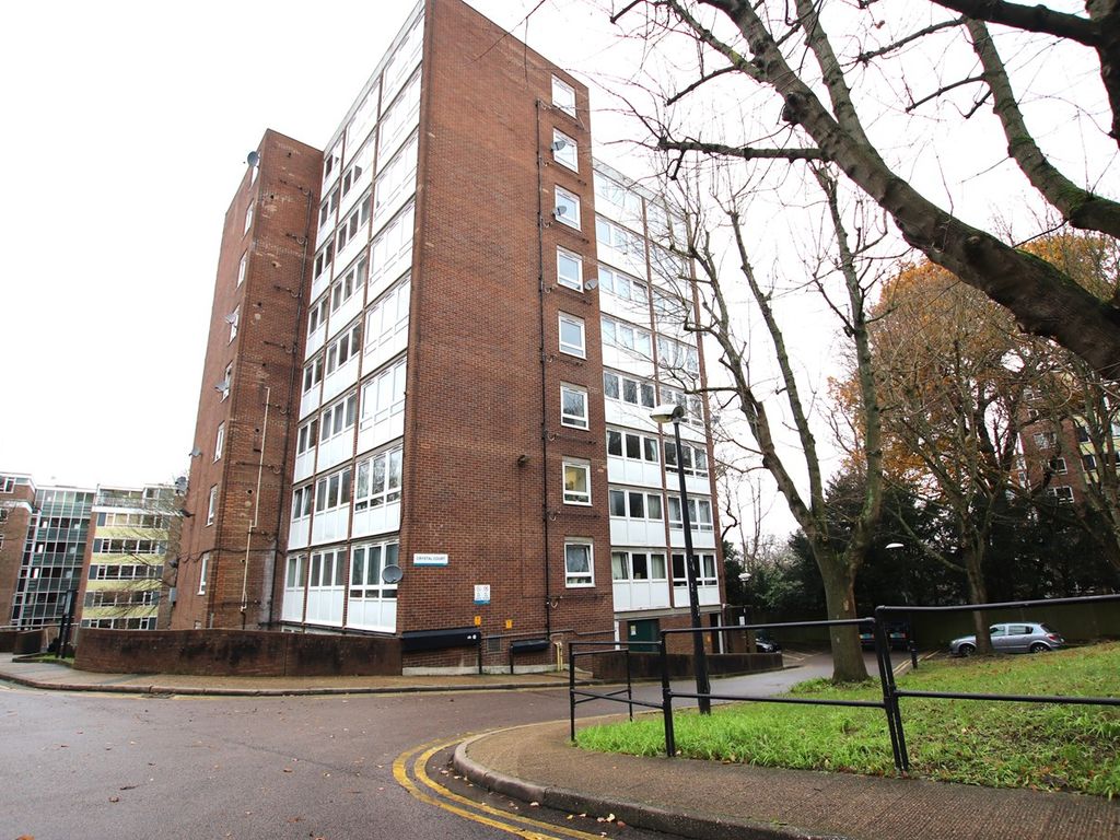 3 bed flat to rent in College Road, London SE19, £2,400 pcm Zoopla