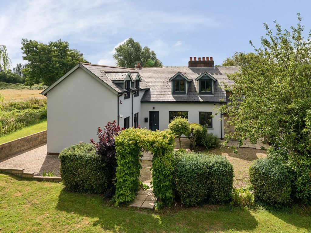 3 bed cottage for sale in Whitewall, Magor, Caldicot, Monmouthshire
