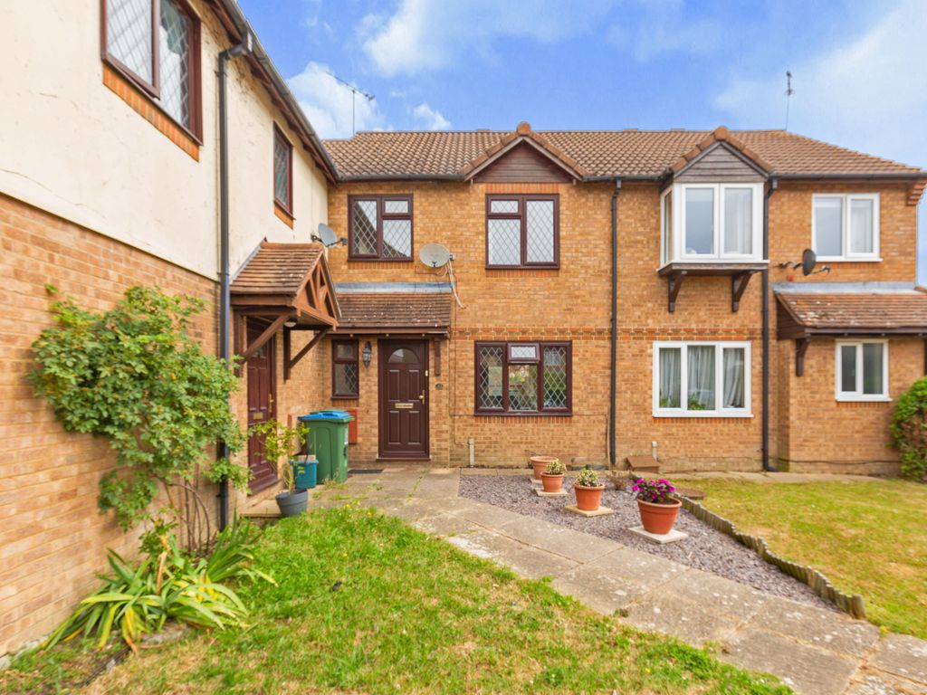 3 bed terraced house for sale in Rickard Close, Aylesbury HP21 Zoopla