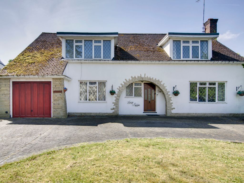 4 bed detached house for sale in Fairview Road, Enfield EN2 Zoopla
