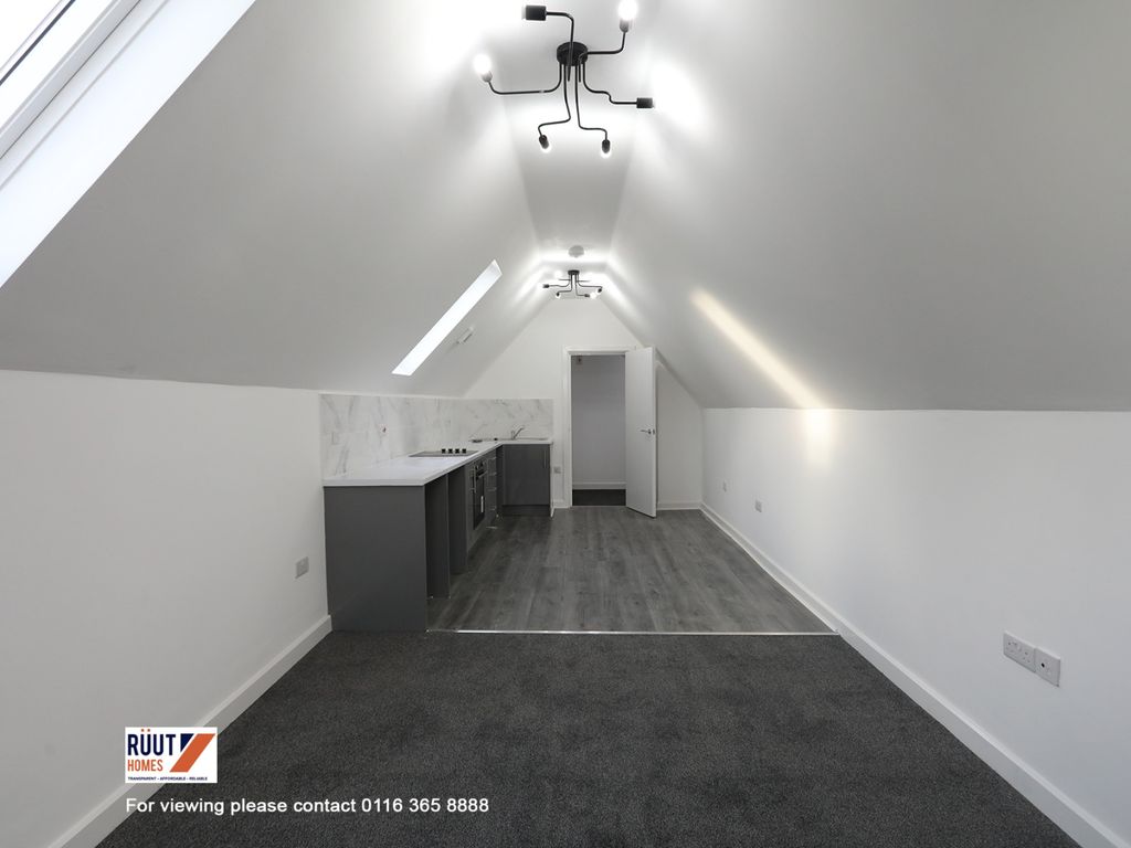 2 bed flat to rent in Private Road, Standard Hill, Coalville LE67, £675