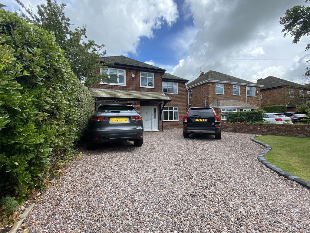 4 bed detached house for sale in Carrs Crescent West, Formby L37, £