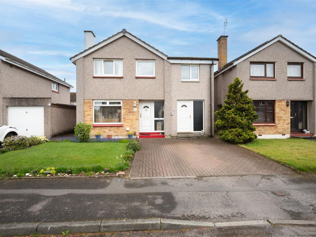 4 bed detached house for sale in Cuthbert Road, Inverness IV2, £295,000 Zoopla