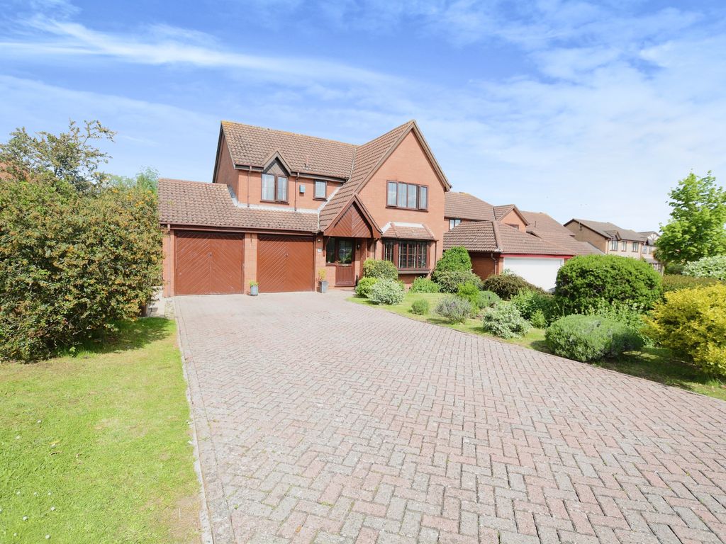 5 bed detached house for sale in Wrenbury Road, Duston NN5 Zoopla