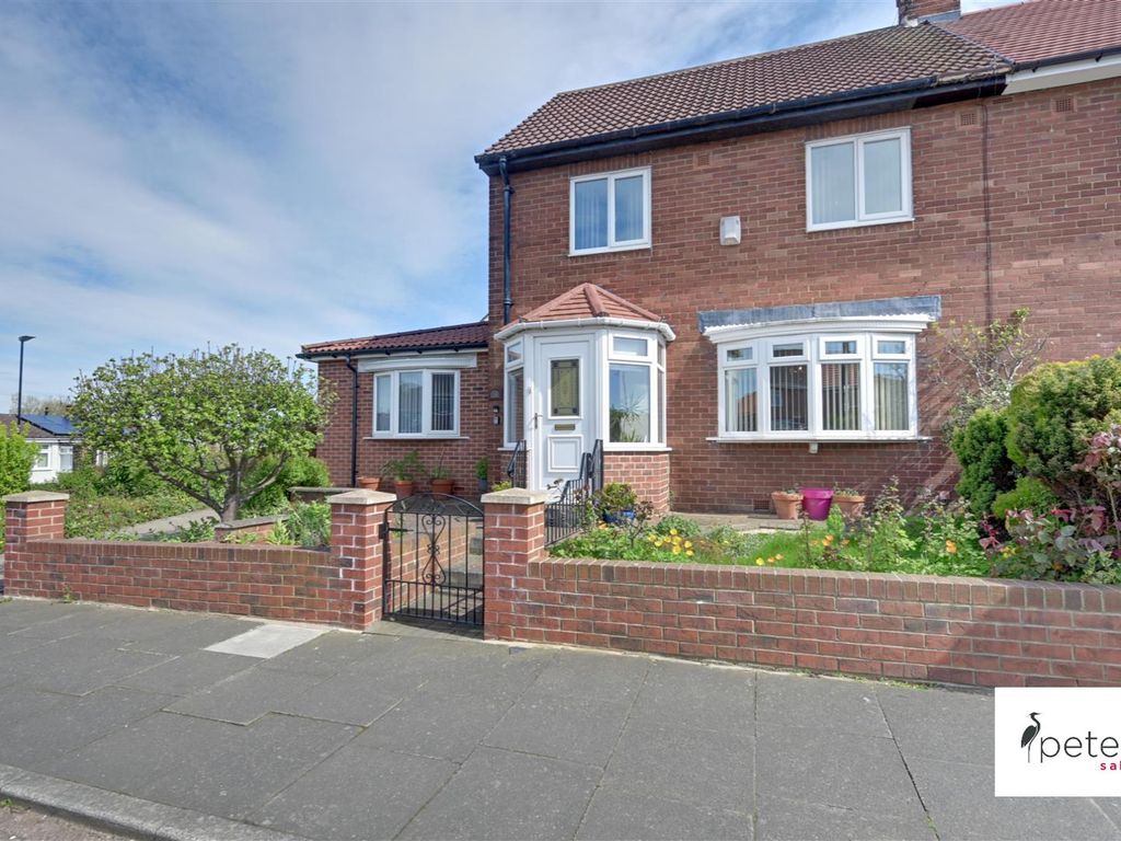 4 bed semidetached house for sale in Springwell Road, Springwell