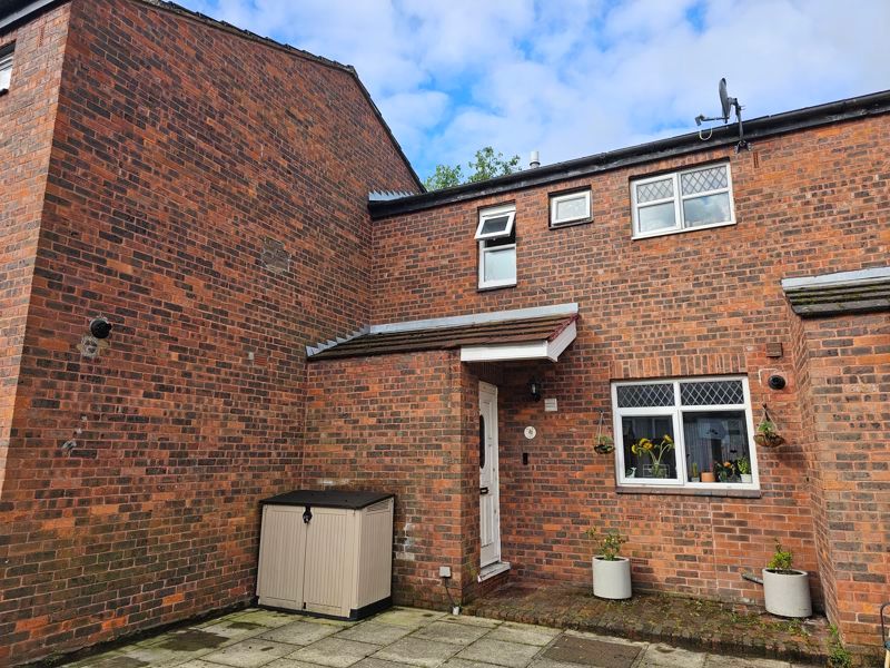 3 bed terraced house for sale in Hollowfield Walk, Northolt UB5, £